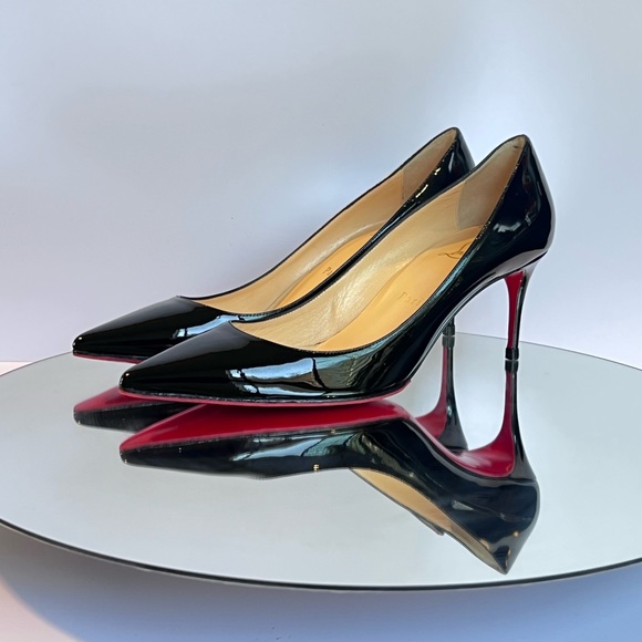 ***SOLD*** Christian Louboutin Décolleté 554 70mm Black Patent Heels, Size 37.5 - Picture 7 of 15